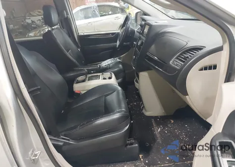 2012 Chrysler Town & Country Touring from USA, damaged, VIN 2C4RC1BG0CR383365